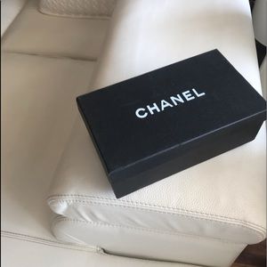 Women’s Shoe Storage Box